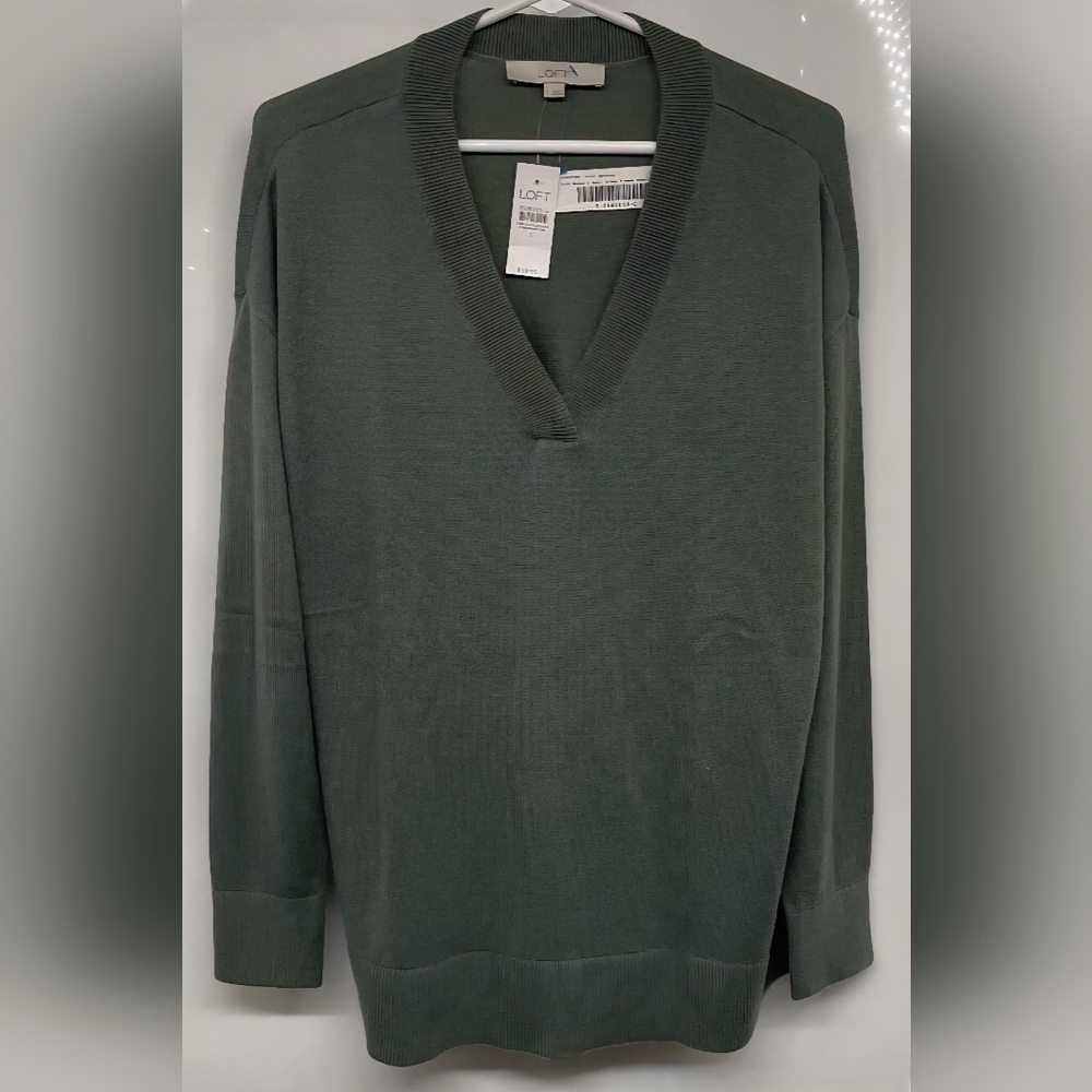 LOFT Green V-Neck Sweater Tunic Length Sz S